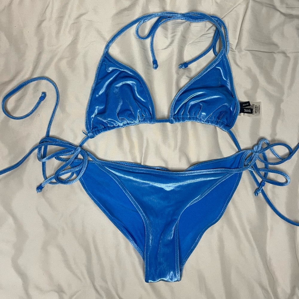 NWOT triangl bikini set